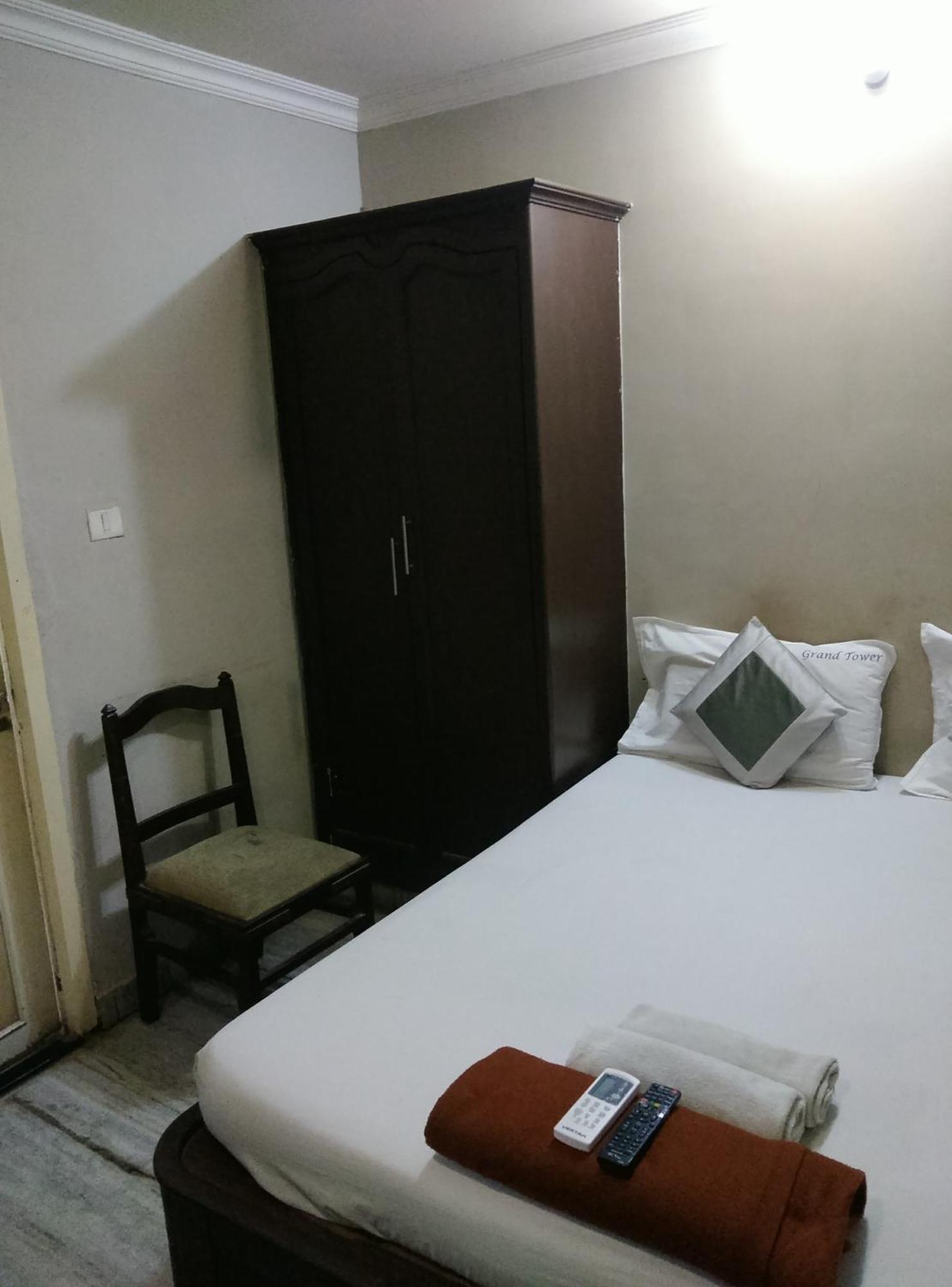 Grand Tower Chennai Hotell Rum bild